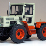 MB-trac 65/70 (W440) miniatuurmodel in schaal 1:32 van het merk weise toys
