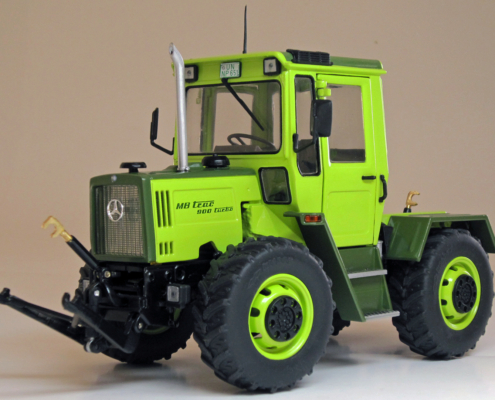 MB-trac 900 turbo miniatuurmodel in schaal 1:32 van het merk weise toys
