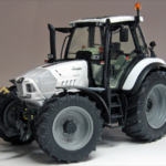 Lamborghini Spark 190 T4i Cshift in schaal 1:32 miniatuurtractor van het merk weise toys