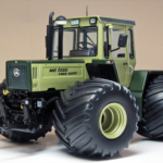 MB-trac 1400 turbo (W443) with terra tracks miniatuurmodel van het merk weisetoys