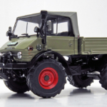 Unimog 406 (U84) with folding soft-top roof schaalmodel in schaal 1:#2 van het merk weise toys