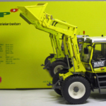 FENDT Xylon 524 mit Frontlader N.U.P. (CH) miniatuur van weise toys