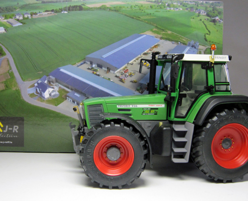 FENDT Favorit 926 Vario (1. Gen.) REIFF schaalmodel in 1:32 van weise toys