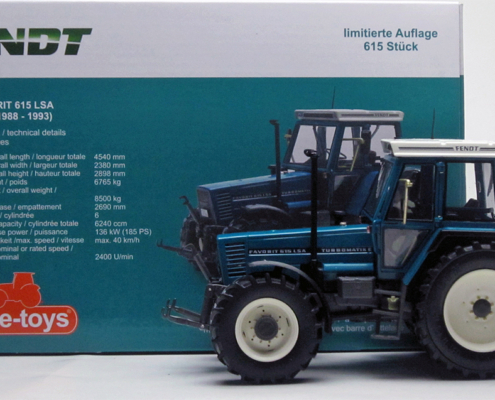 FENDT Favorit 615 LSA schaalmodel in schaal 1:32 van het merk weise toys