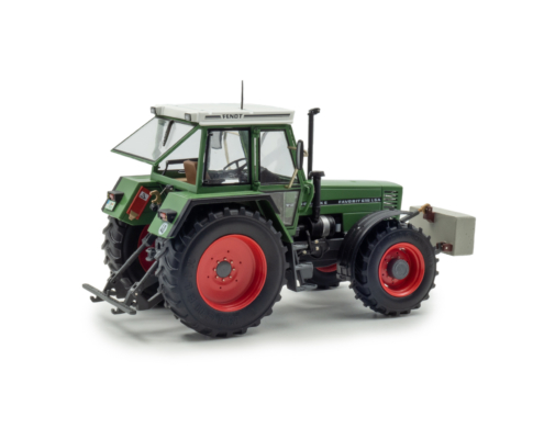 FENDT Favorit 615 LSA schaalmodel in schaal 1:32 van het merk weise toys