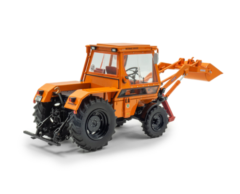 Deutz Intrac 2003 A with frontloader Communal