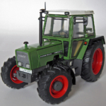 FENDT Farmer 309 LSA miniatuur tractor in schaal 1:32 van het merk Weise Toys