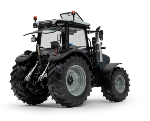 Deutz-Fahr 6135 C TTV Warrior miniatuur tractor in de kleur Black in schaal 1:32 van het merk Weise Toys