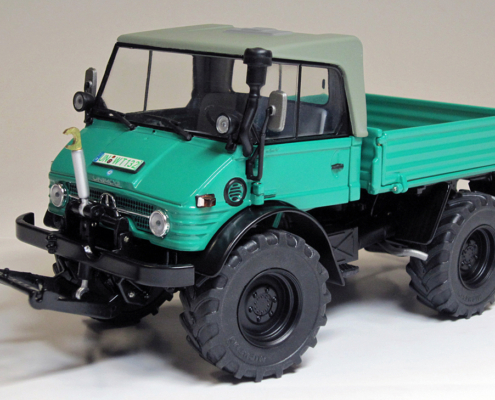 Mercedes-Benz Unimog 406 (U84)  hard top van het merk wesie toys
