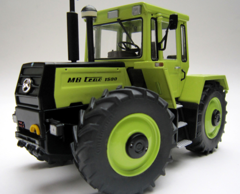 MB-trac 1500 (W443) 'Knicknase' miniatuurmodel in schaal 1:32 van weise toys