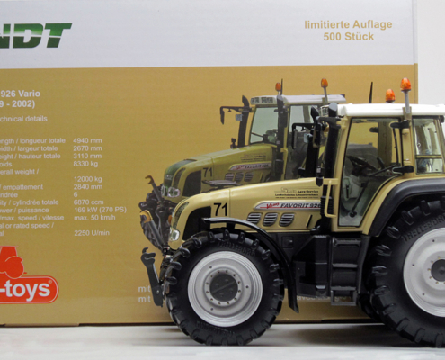 FENDT Favorit 926 Vario Stotz miniatuurmodel in schaal 1:32 van het merk weise toys
