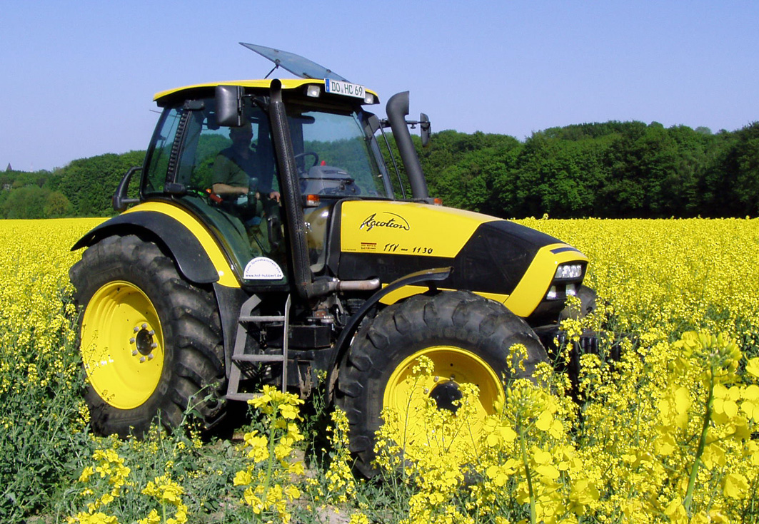 Bezoek bij loonbedrijf Karl-Heinz Hubbert, 1 juni 2006