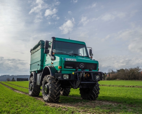 Unimog-U2400