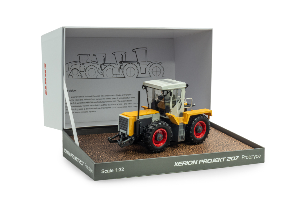 Claas Xerion Projekt 207 - Prototype miniatuurtractor in schaal 1:32 van het merk Weise Toys